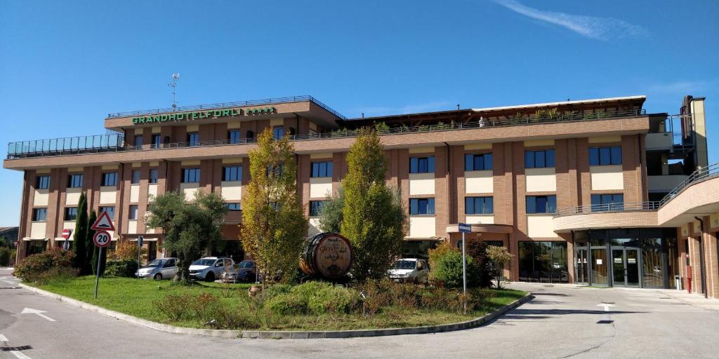 Grand Hotel Forlì di via del Partigiano