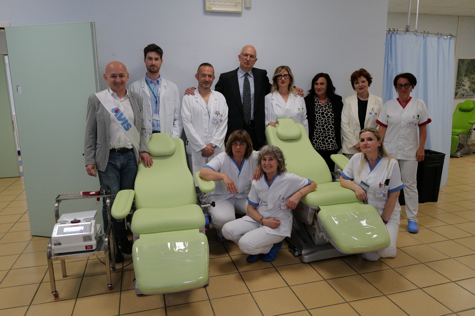 img of Donate due poltrone sanitarie in memoria di Carlo Benzoni