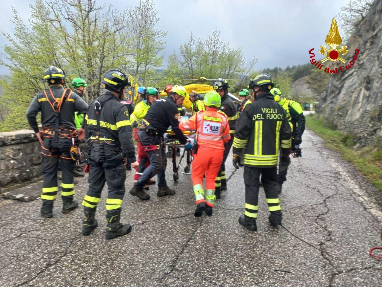 img of Incidente Stradale in Campigna, motociclista cade in un dirupo