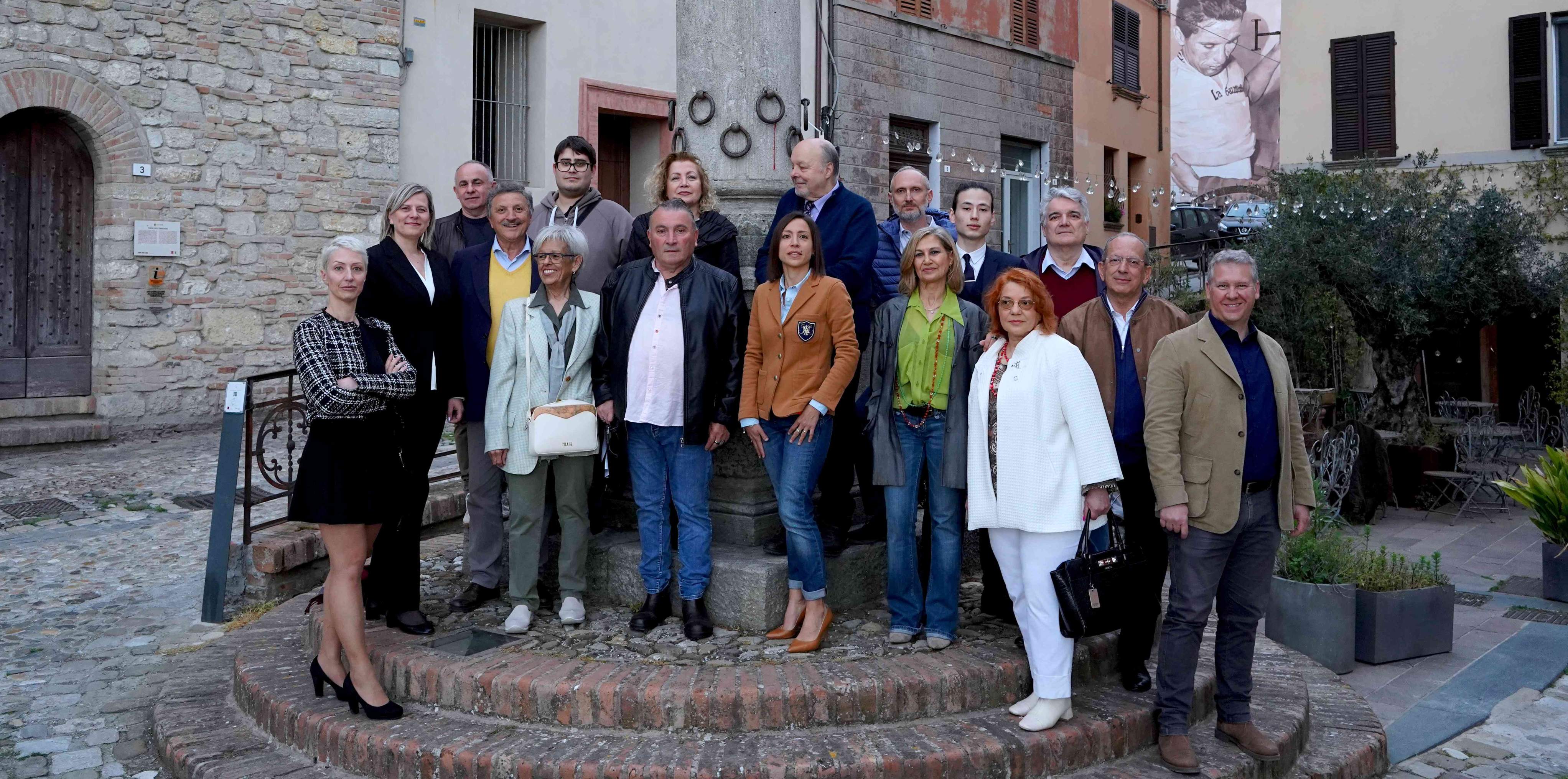 img of La Lista Civica Voltare Pagina presenta i candidati