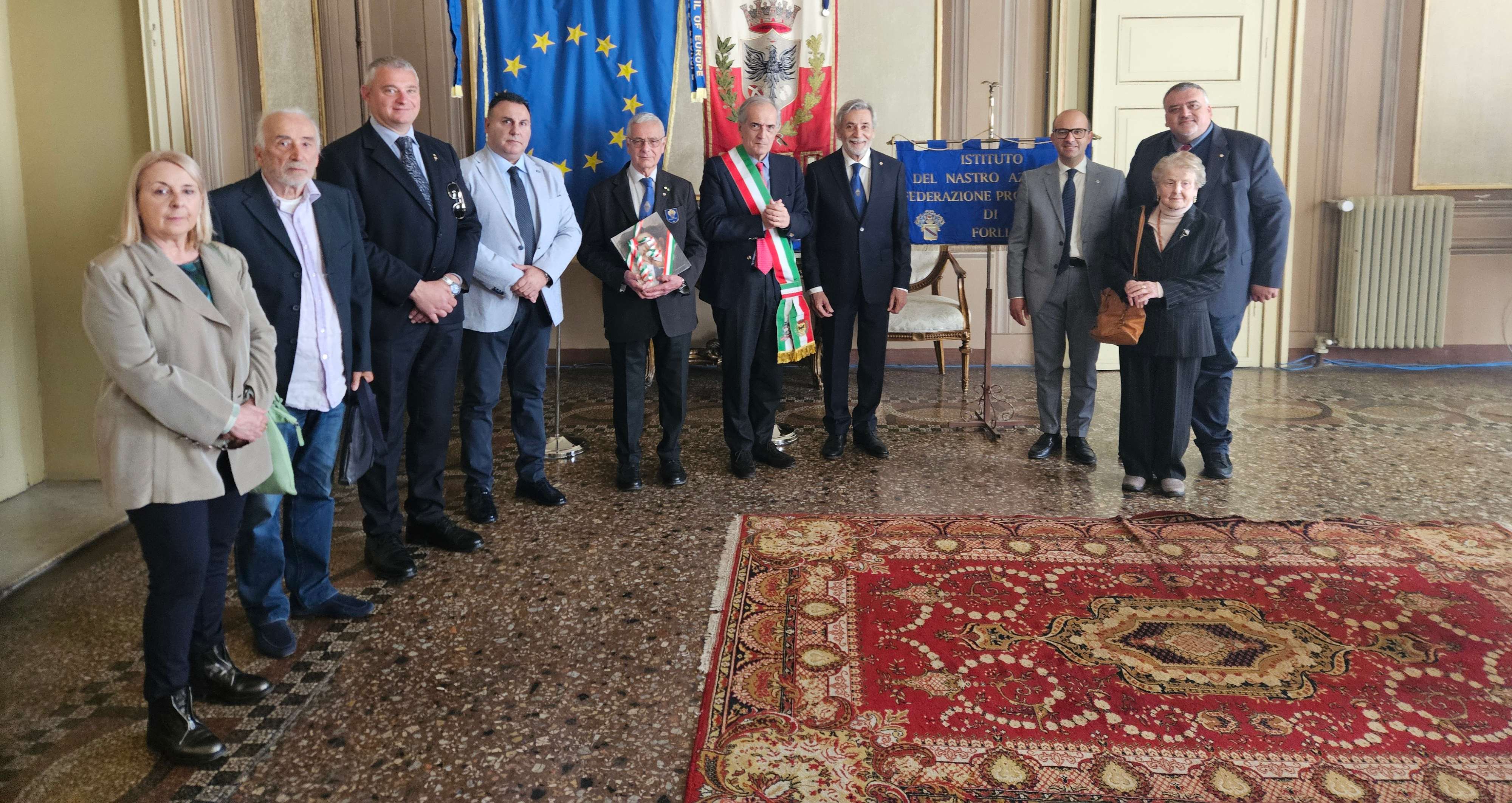 img of Delegazione dell’Istituto del Nastro Azzurro ricevuta in municipio dal sindaco