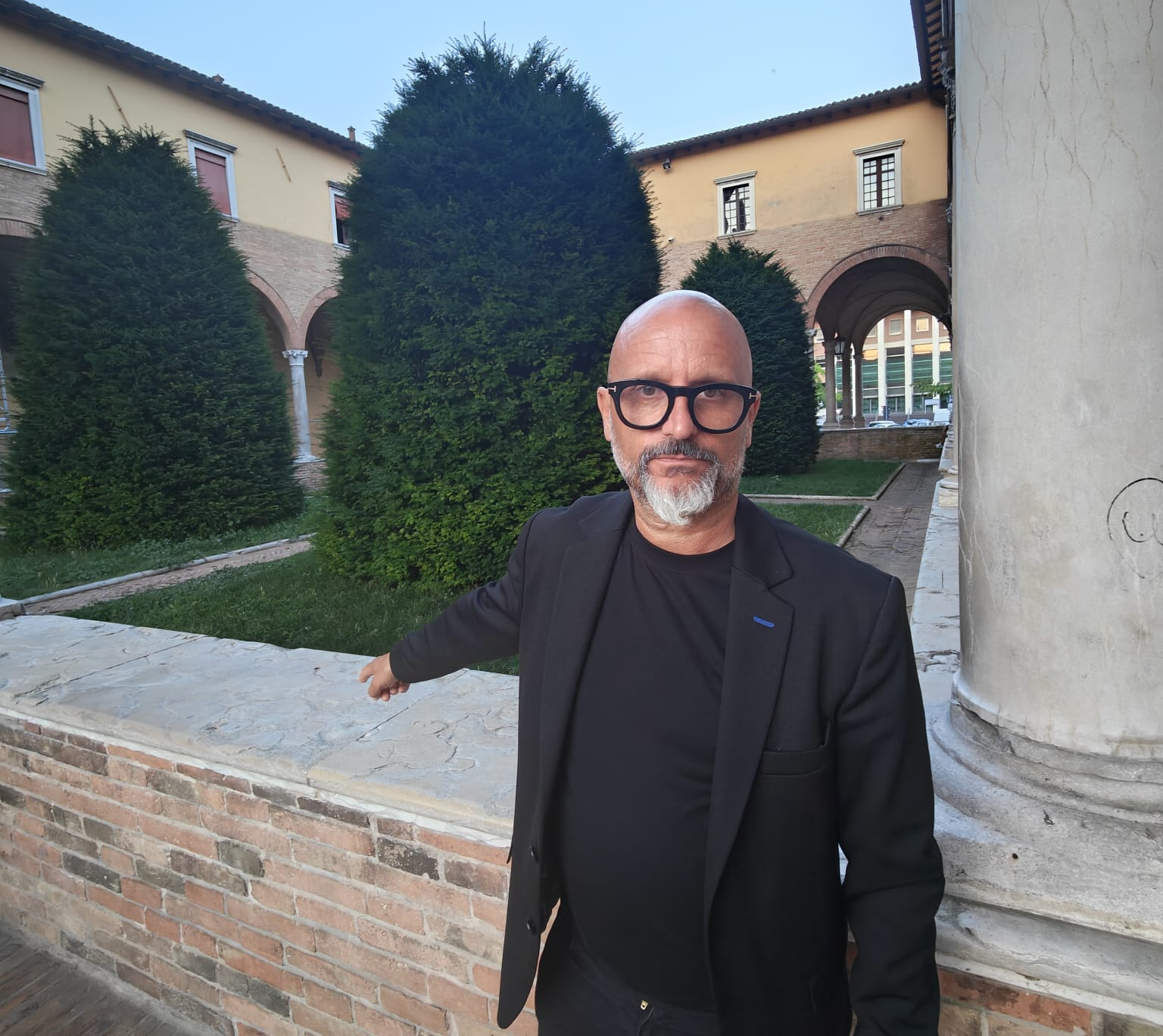 img of Videosorveglianza intelligente e allarmi a prova di intruso nel Chiostro di San Mercuriale e attorno a Icaro