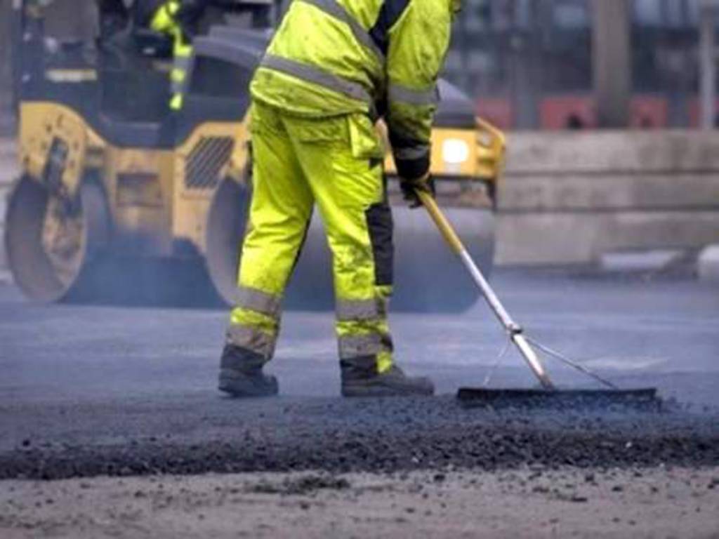 Lavori di asfaltatura in Via Mazzini e Via Roma