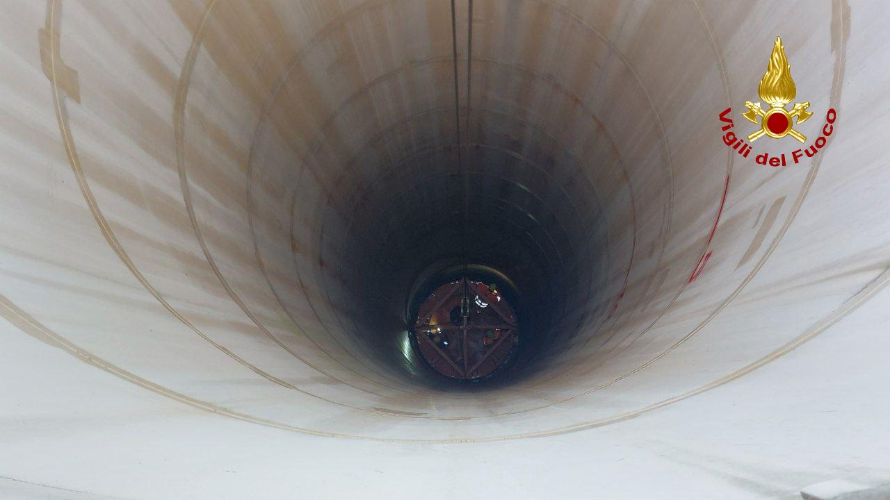 Intervento dei Vigili del Fuoco e Romagna Acque nel pozzo piezometrico della diga