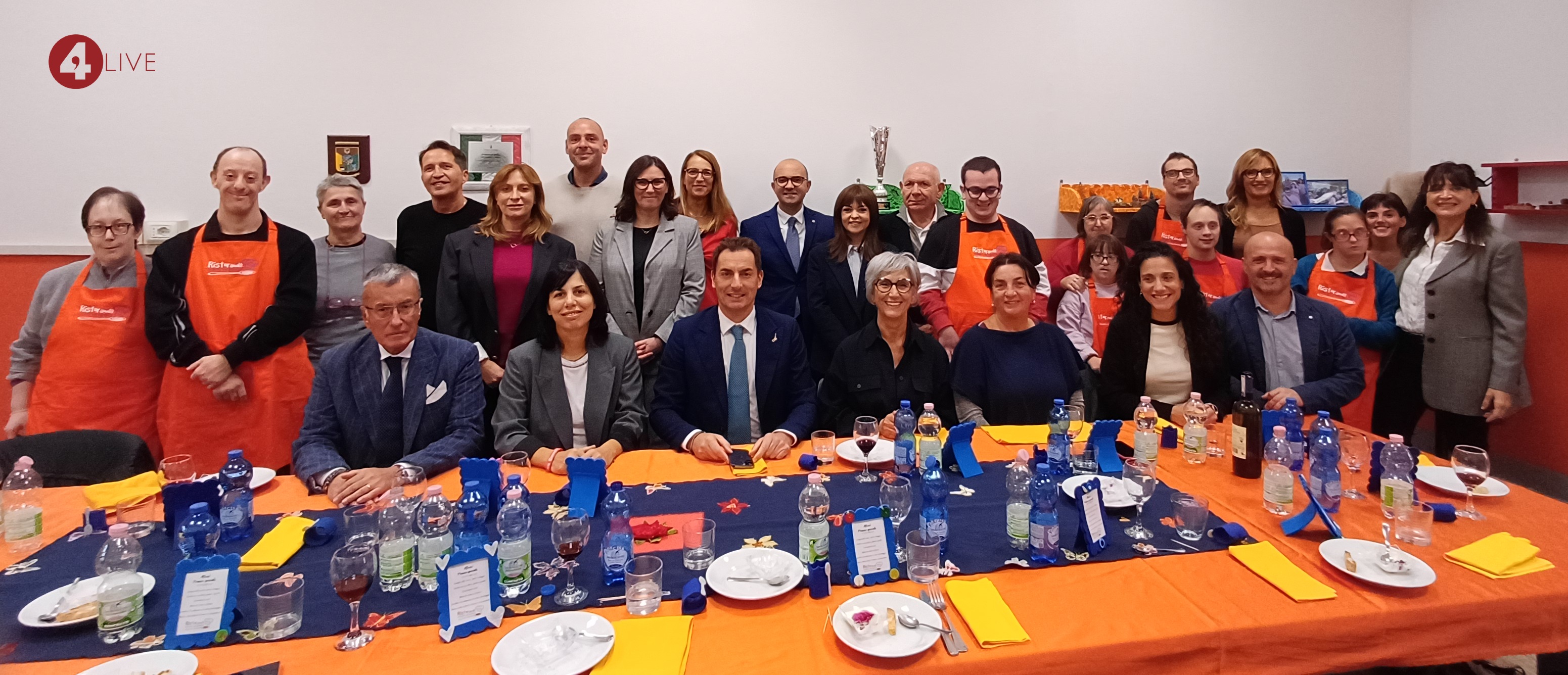 I ragazzi di Techne cucinano per le autorità