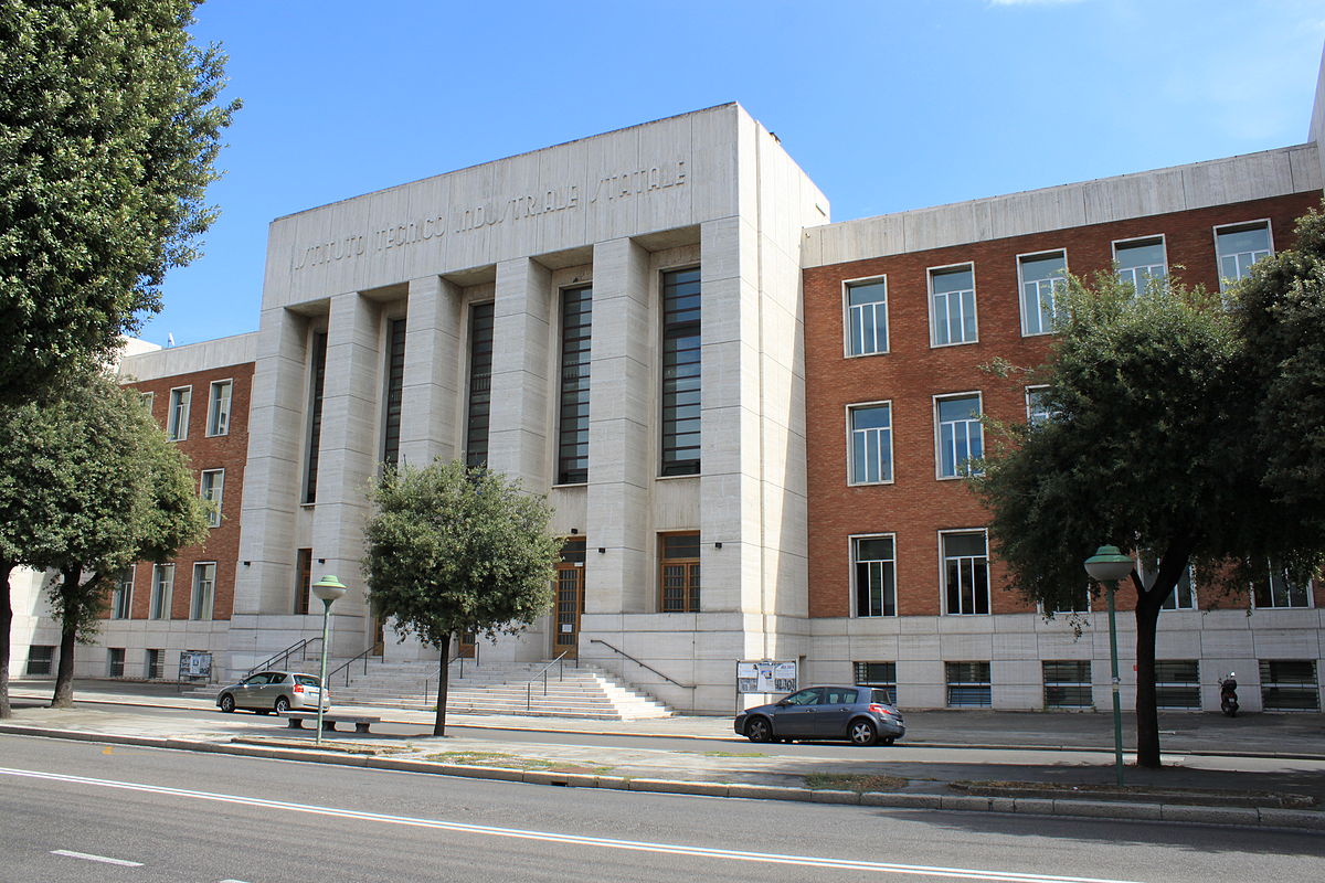 All’ITI “Marconi” in arrivo 400.000 euro per lavori sulle coperture dei laboratori