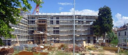 Scuola Maroncelli, si parte con la demolizione del vecchio edificio