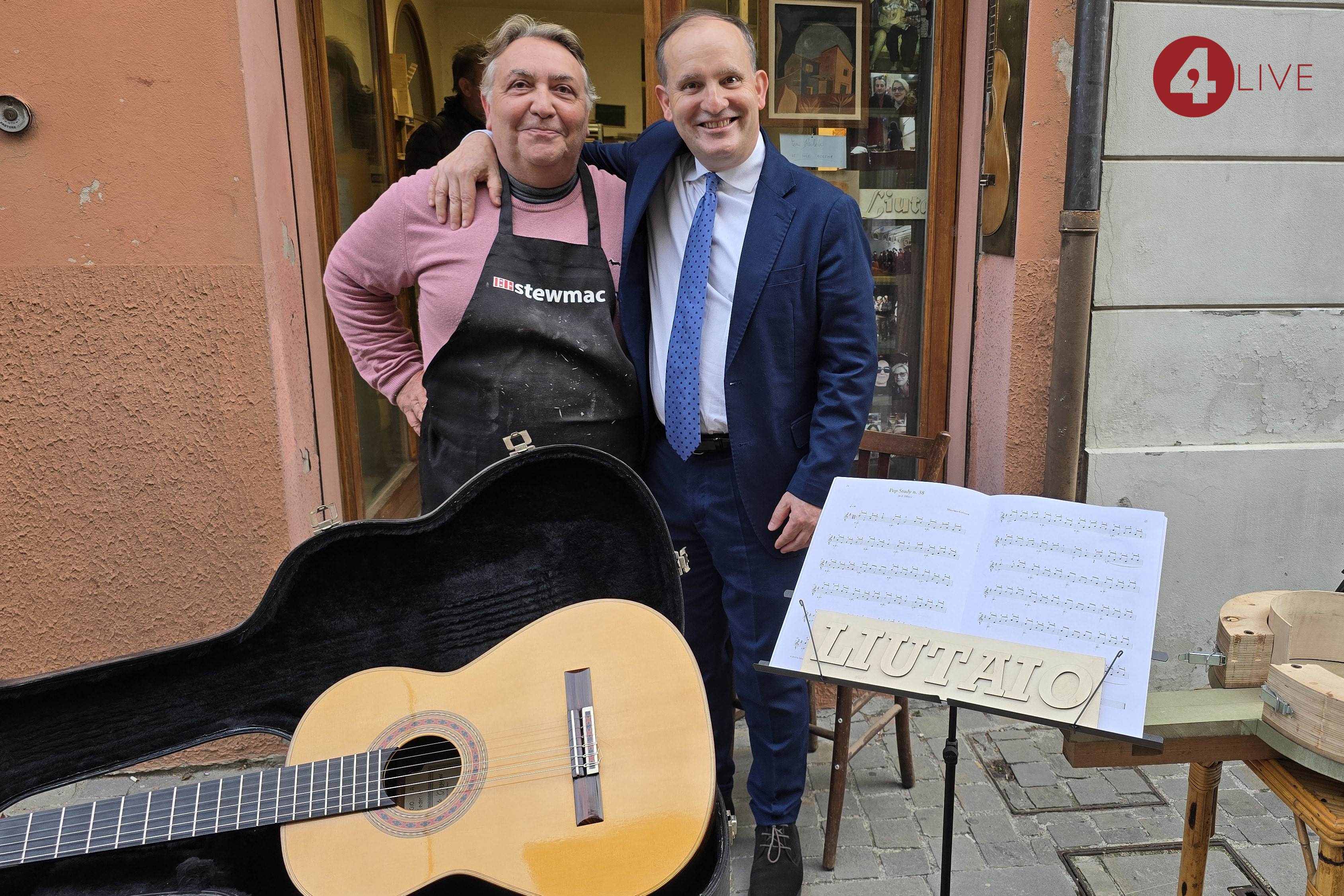 La magia del legno e il suono dell’artigianato: il laboratorio di Roberto Graziani