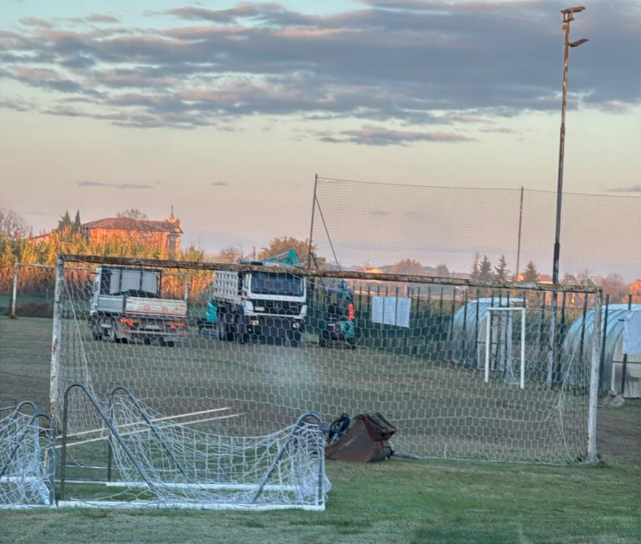 Avvio dei lavori per l’impianto d’illuminazione del campo sportivo Panighina