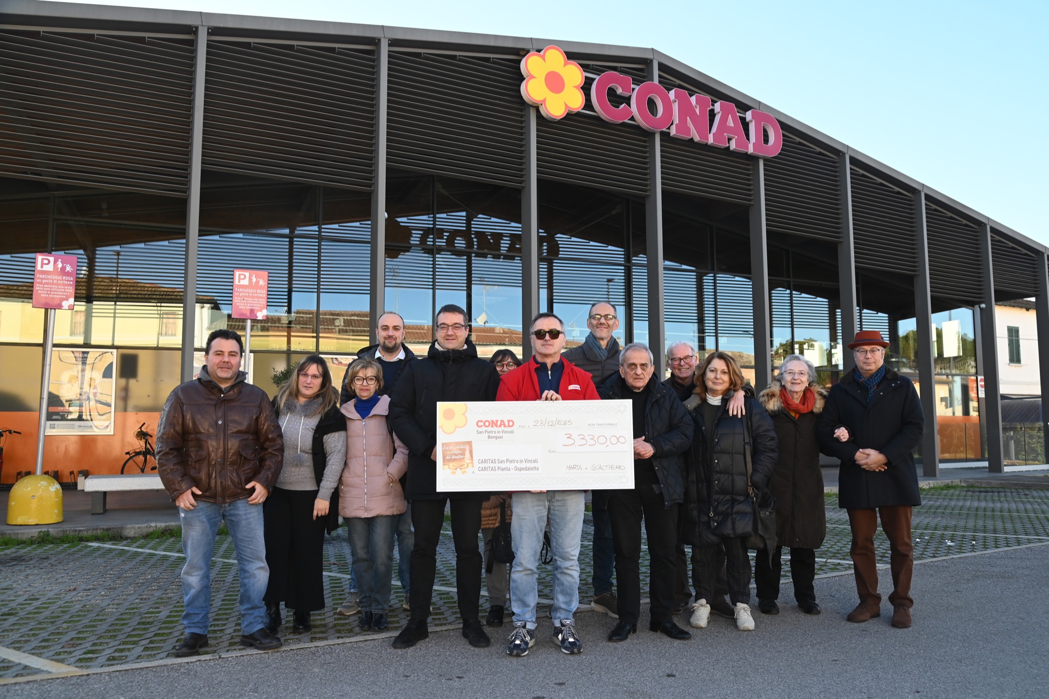 Natale solidale al fianco di Caritas per il Conad Bengasi