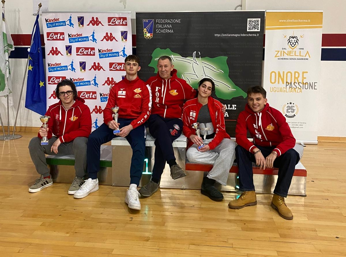 Per il Circolo Schermistico Forlivese due ori e un argento alla seconda prova regionale degli assoluti