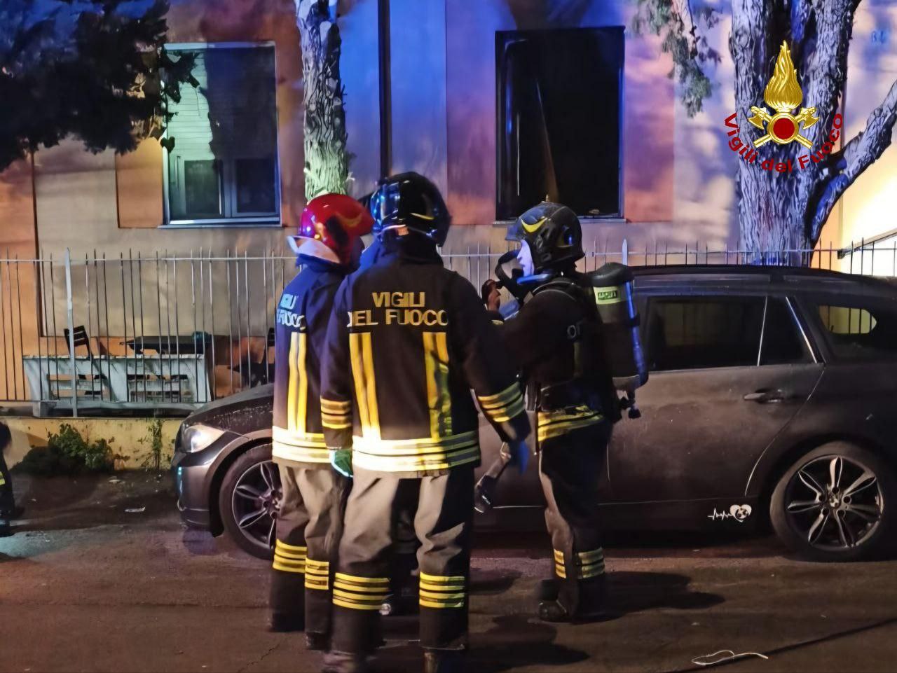 Incendio a Capodanno in un appartamento di Via Piave, tre persone in salvo