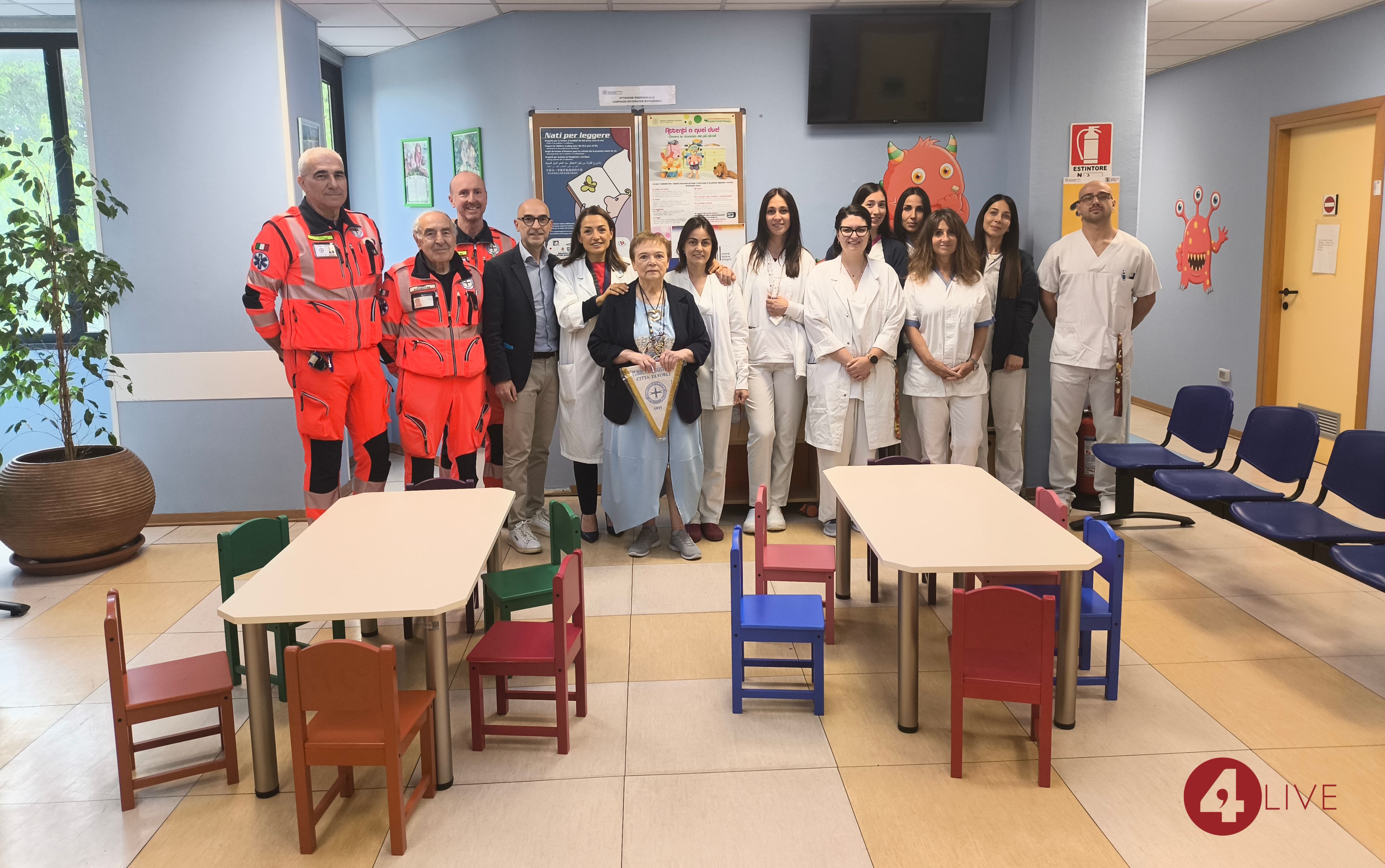 Nuovi arredi alla Pediatria di Comunità grazie alla Pubblica Assistenza Città di Forlì