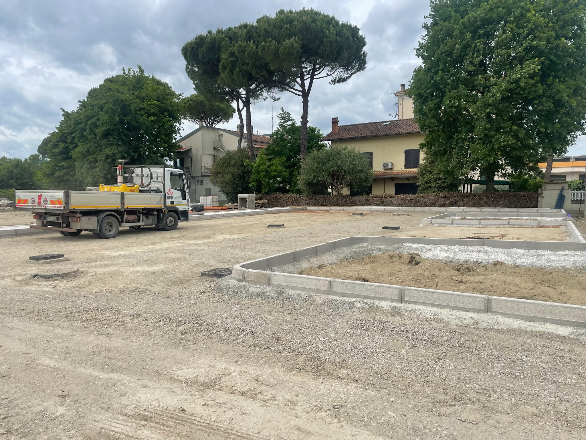 Via Cadore, la ditta si ritira: il Comune completa le opere