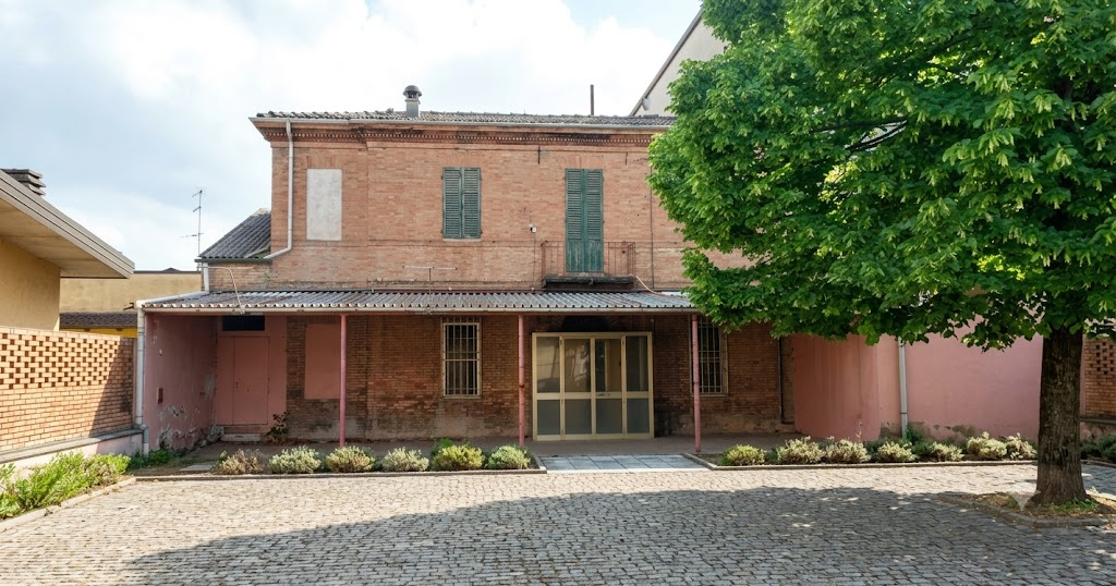 «Prima di muovere le ruspe si discuta»: la mediazione di Zoli sull’ex Casa del Fascio di Carpinello