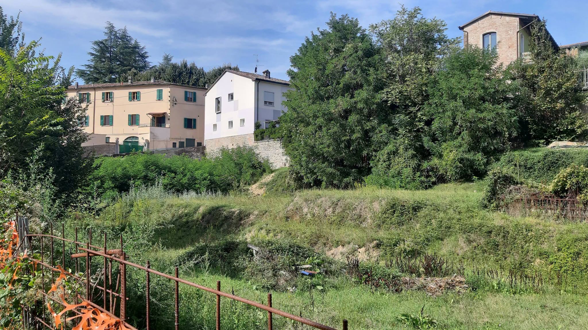 Dardi: «Acquistato il terreno di piazzale Berlinguer, nascerà un nuovo parcheggio»