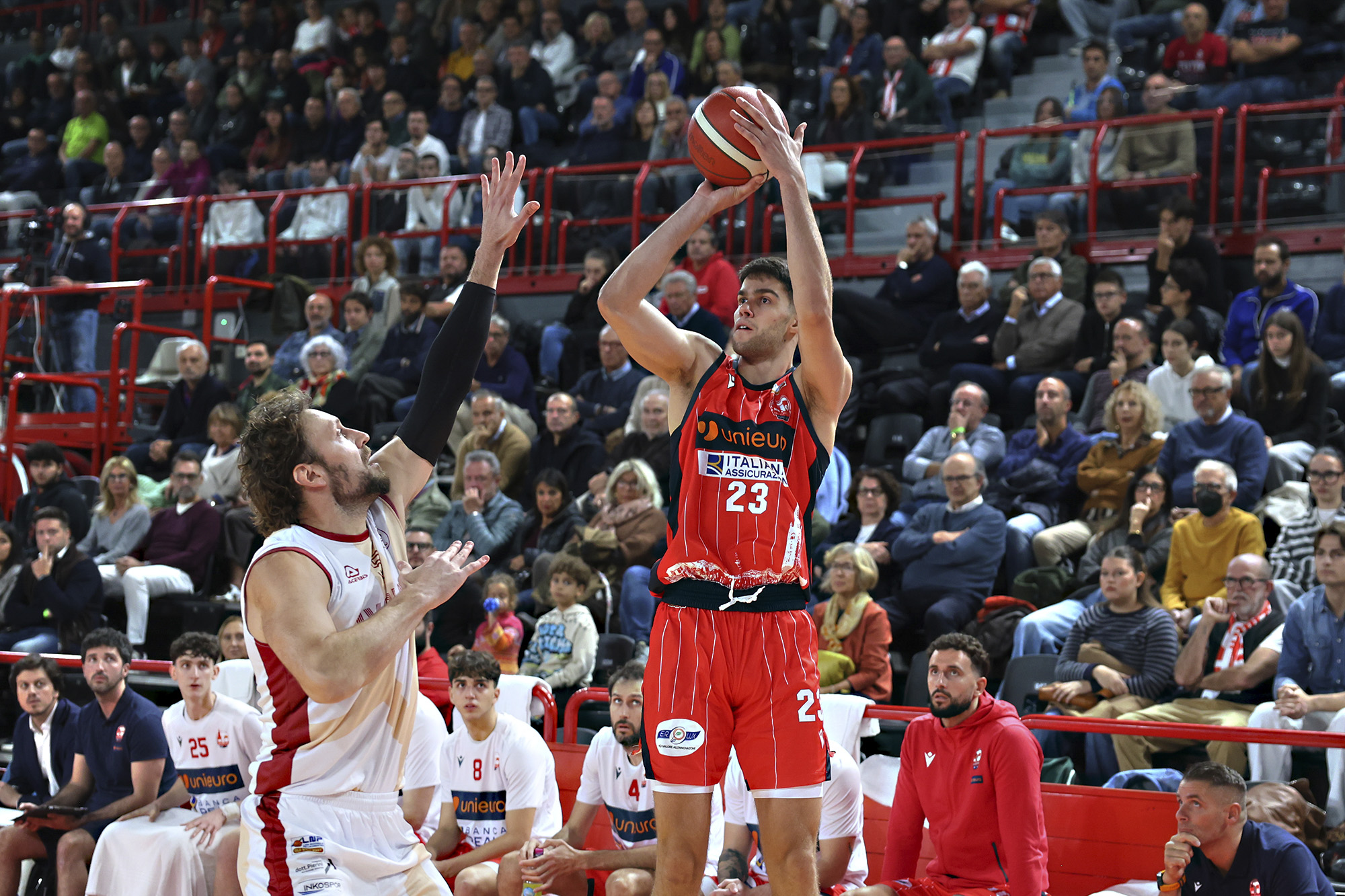 Forlì a un passo dall’impresa, Livorno rischia grosso ma vince
